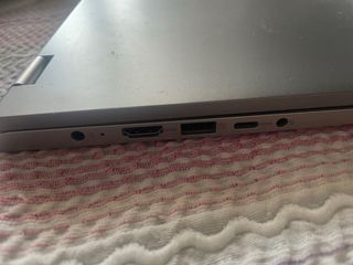 Lenovo Yoga 530 14 Intel Core i3-70