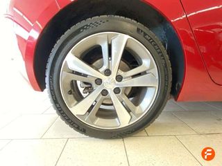 Peugeot 308 5p Allure 1.2 PureTech 81KW (110CV)
