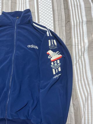Chaqueta Adidas One World 90s