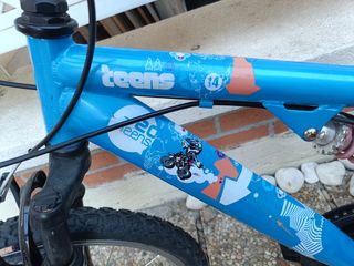 Bicicleta 20" Teens azul