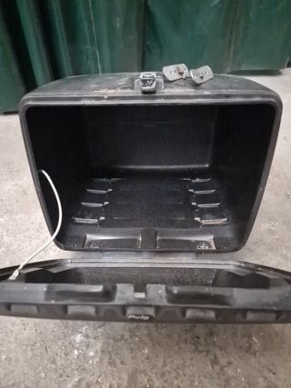 Cajón de reparto 
Pizeria
Hamburgueseria