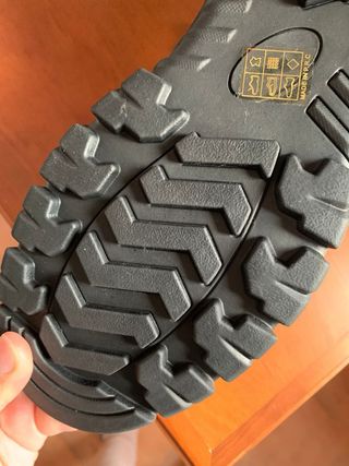 Zapatos de piel marrones talla 42