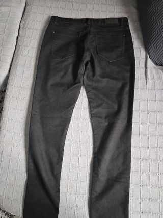 Pantalón Sfera Negro Talla 40 Super Skinny