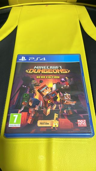 Minecraft Dungeons PS4 Como nuevo