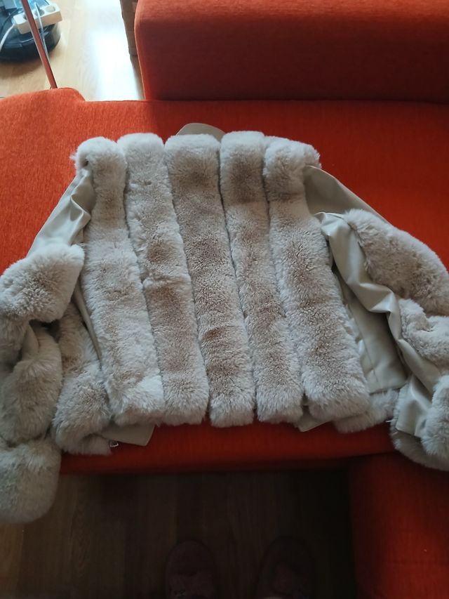 CHAQUETA DE CUERO CON PIEL SINTETICA