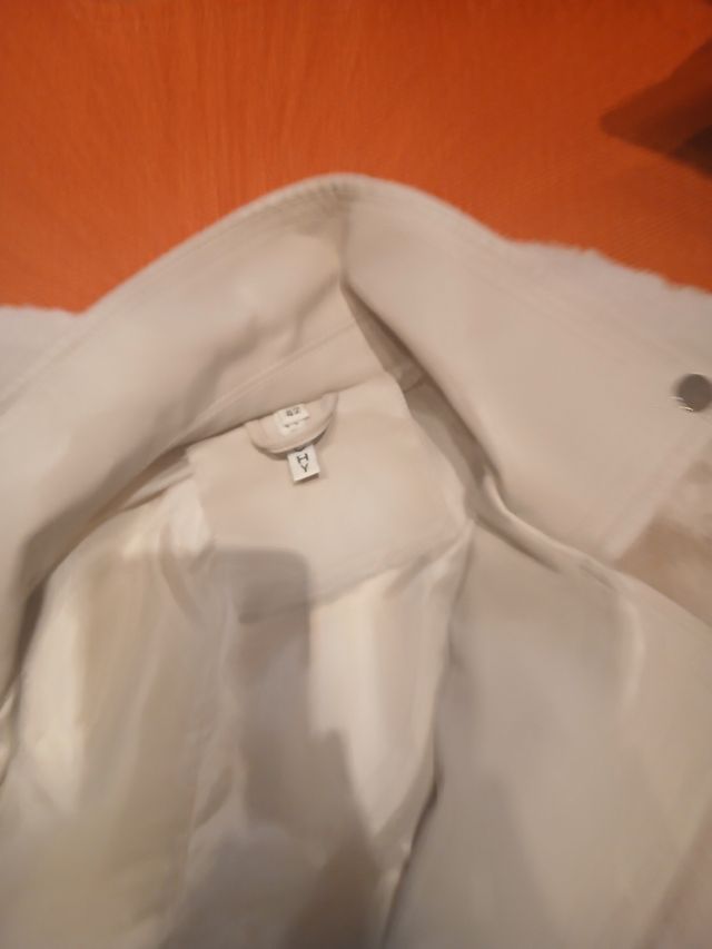 CHAQUETA DE CUERO CON PIEL SINTETICA