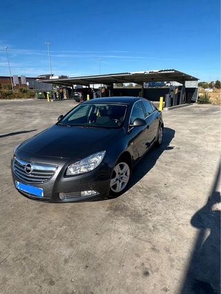 Opel Insignia 2011