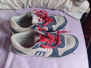 Zapatillas Mustang niño talla 36