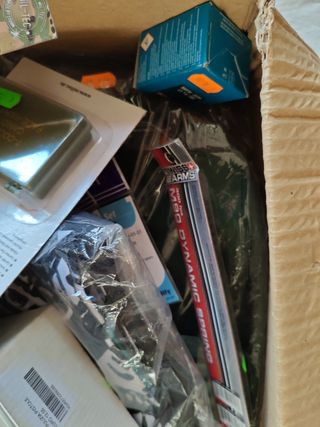 Scatola CAMO Cod 890 tutto quello che c'è all'inte