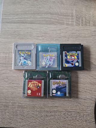 Consola Game Boy Color Amarilla + Juegos