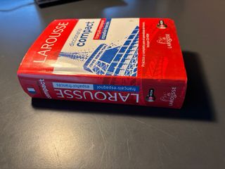 Diccionario Larousse Compact Español - Francés