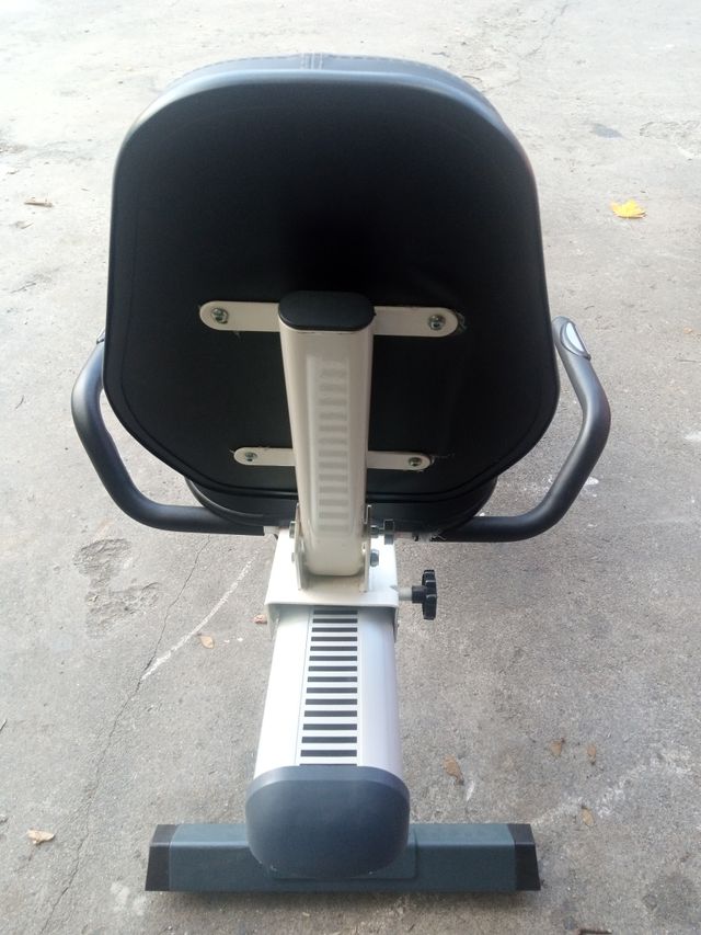 Bicicleta Estática BH Fitness Confort