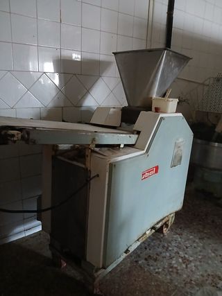 Maquinaria de panadería industrial