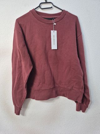 Sudadera
PvP 135