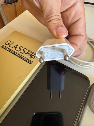 iPhone 12 Pro 512GB + cargadores + fundas