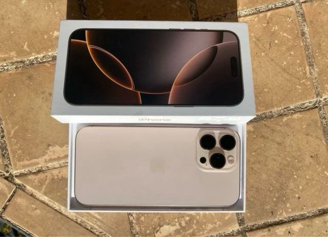 iPhone 16 Pro Dorado/Blanco garantia