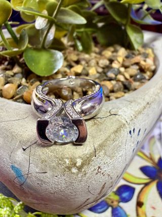 Anillo Plata Ley Circonita Grande central