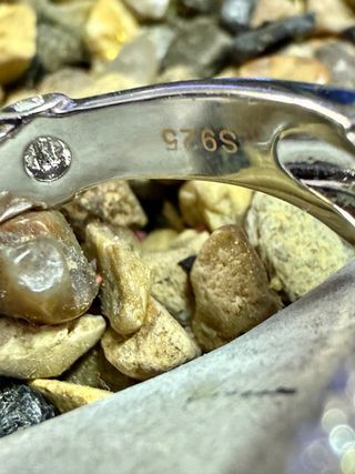 Anillo Plata Ley Circonita Grande central