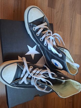 Botas converse de piel. 