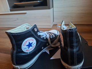 Botas converse de piel. 