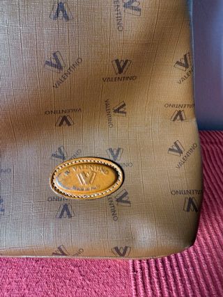 Bolso bandolera Valentino monograma marrón