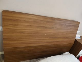 Mesita de noche y cabecero