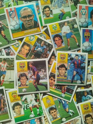 Lote 146 Cromos diferentes Liga Este 1992-1993