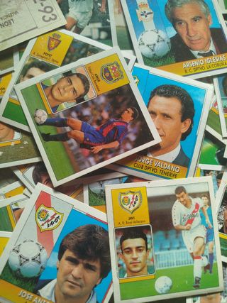 Lote 146 Cromos diferentes Liga Este 1992-1993