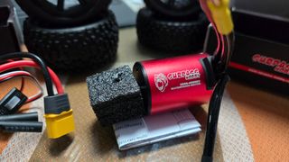 Combo Motor sin escobillas + ESC 60A + 4 Ruedas RC