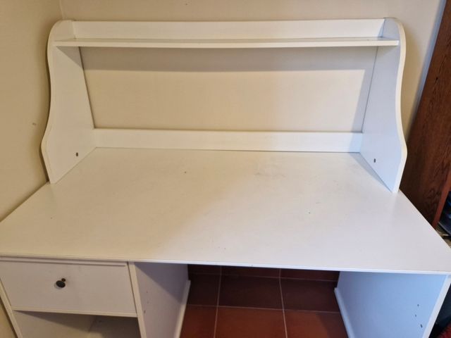 Escritorio blanco Ikea