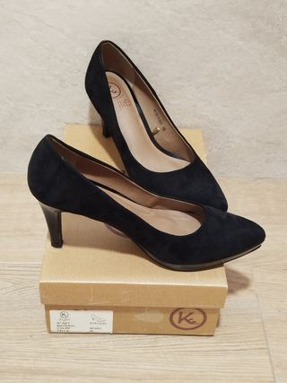 Zapatos de tacón negros