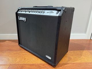Laney TF300 y pedal TF3 switch