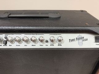 Laney TF300 y pedal TF3 switch