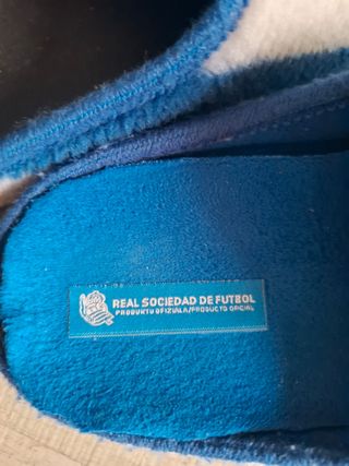 Zapatillas de casa Real Sociedad