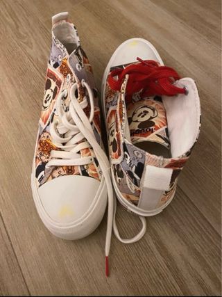Botines mickey mouse desigual
