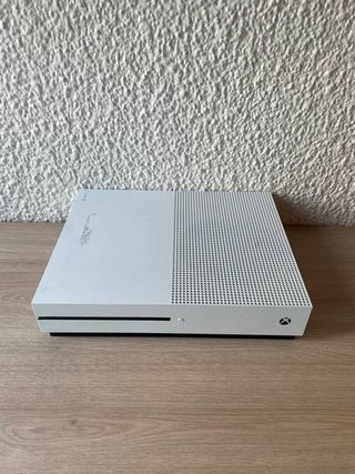 Xbox One S para piezas
