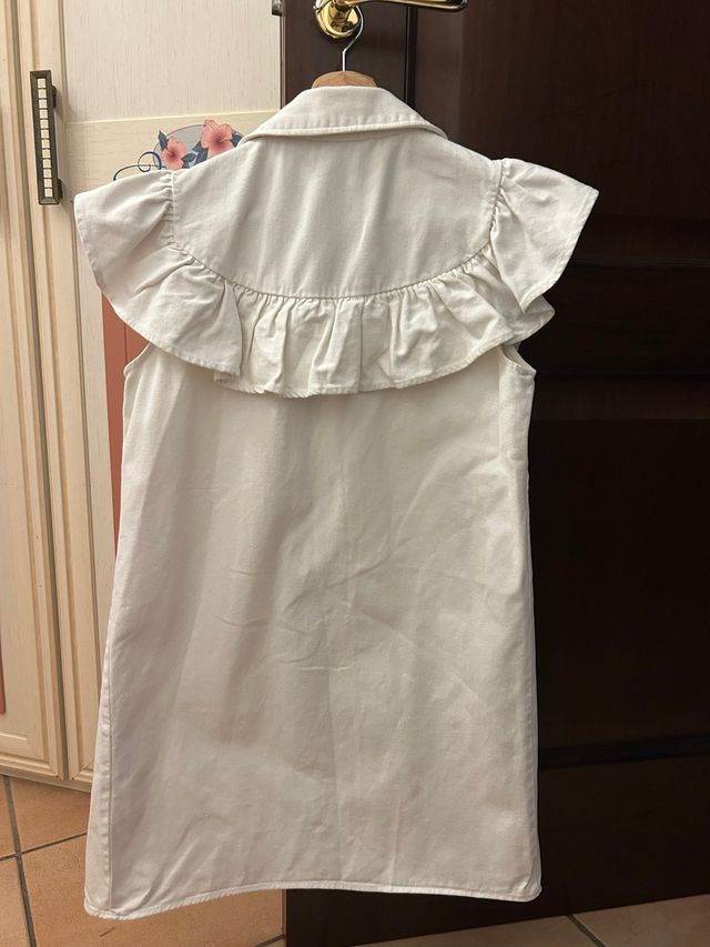 Vestito Zara bianco con volant e bottoni