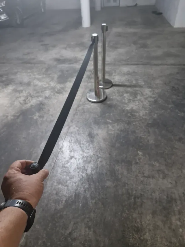 Pack Separadores de oficina/pub/discoteca