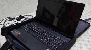 Portátil Toshiba Satellite Windows 8