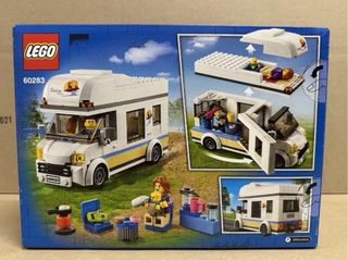 LEGO City 60283 Holiday Camper Van