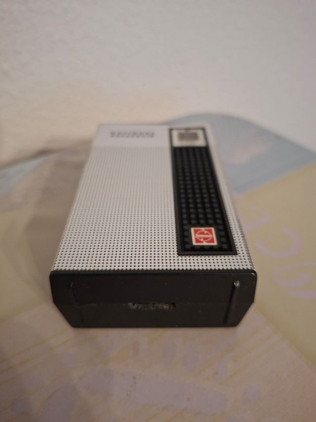 Radio National Panasonic R-1031 MW