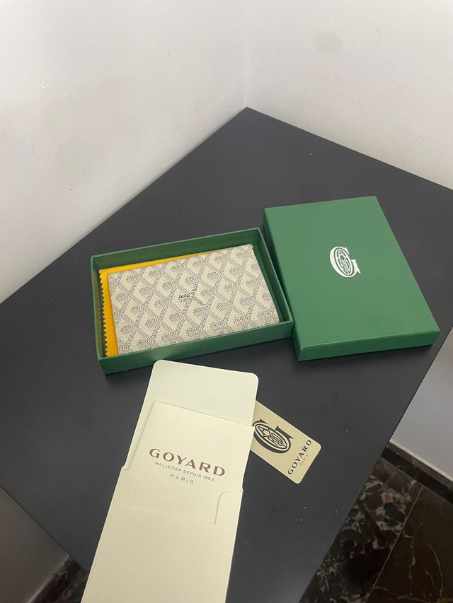 Portafoglio Goyard beige e bianco