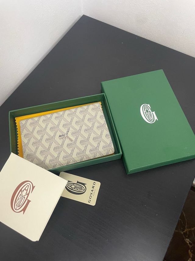 Portafoglio Goyard beige e bianco