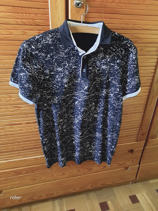 POLO CON CUELLO CHICO 