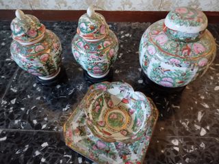 Set vasi porcellana primi '900