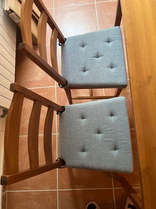 Mesa comedor y 4 sillas Ikea madera