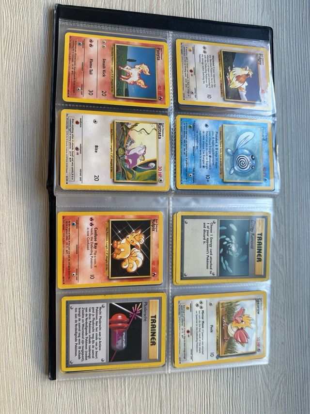 Álbum Pokémon Antiguo