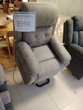 Sillón levanta personas gris