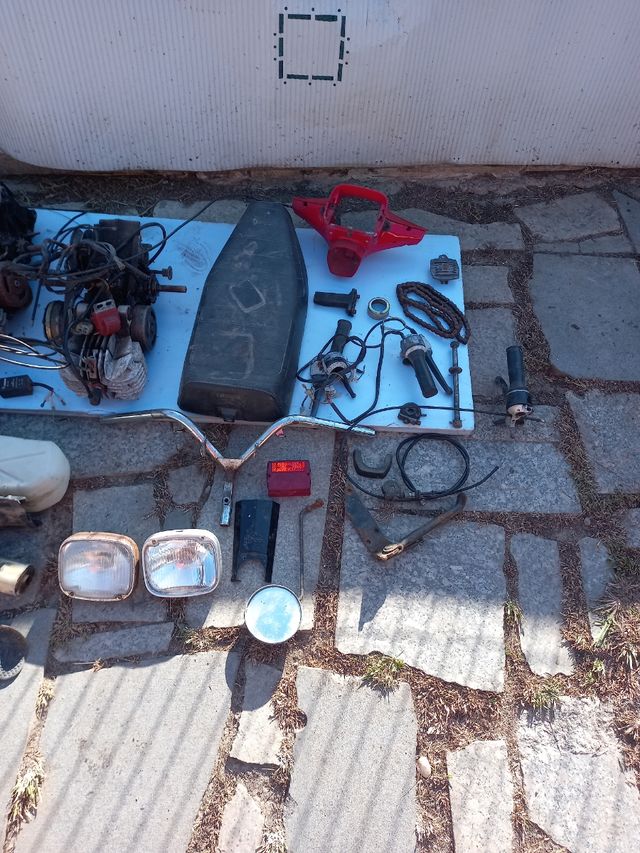 Derbi Variant Start Bola 8 y 2 Motores