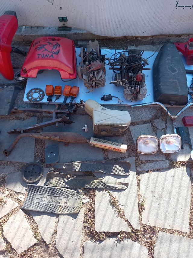 Derbi Variant Start Bola 8 y 2 Motores